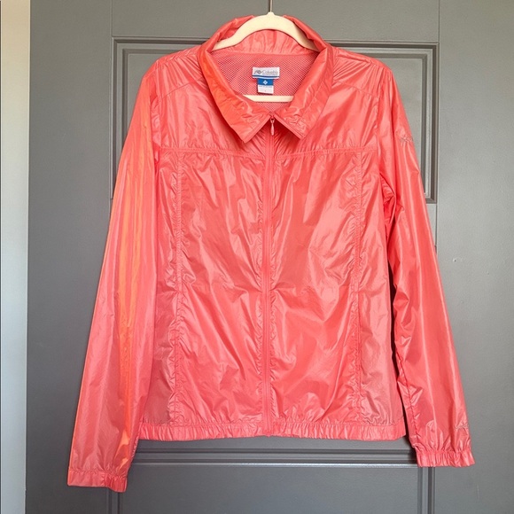 Columbia Jackets & Blazers - Columbia PFG orange windbreaker has front pockets